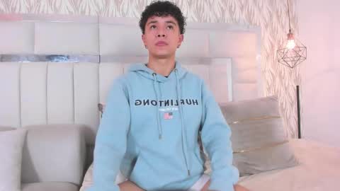 Snapshot of im_joel_ chatting on February 18, 2026, 4:19 am JOEL online show from February 18, 2026, 4:19 am