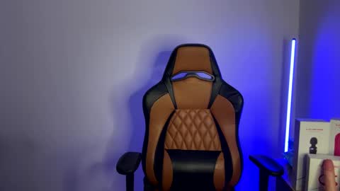 Laia online show from February 10, 2025, 10:09 am