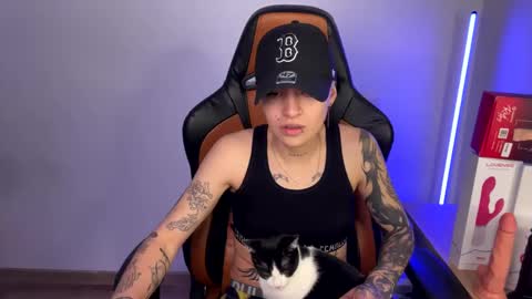 Laia online show from February 22, 2025, 11:13 pm