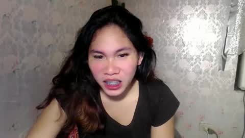 Snapshot of im_love_one69 chatting on November 11, 2025, 6:30 pm im_love_one69 online show from November 11, 2025, 6:30 pm