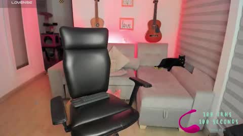 Snapshot of im_mariana chatting on February 17, 2026, 1:46 am im_mariana online show from February 17, 2026, 1:46 am