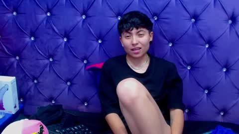 Snapshot of im_mathias chatting on January 12, 2025, 8:14 am mathias online show from January 12, 2025, 8:14 am