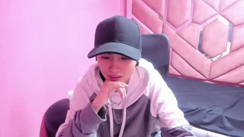 Snapshot of im_mathias chatting on January 16, 2025, 3:23 am mathias online show from January 16, 2025, 3:23 am