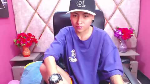 Snapshot of im_mathias chatting on January 30, 2025, 9:04 am mathias online show from January 30, 2025, 9:04 am