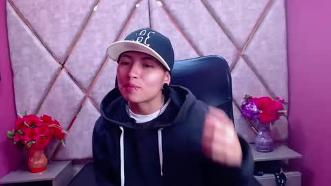 Snapshot of im_mathias chatting on February 1, 2025, 2:26 am mathias online show from February 1, 2025, 2:26 am