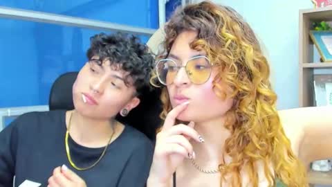 Snapshot of im_mathias chatting on November 5, 2025, 2:44 am mathias online show from November 5, 2025, 2:44 am