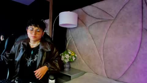 mathias online show from April 17, 2026, 3:42 am