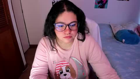 Snapshot of im_meii chatting on January 6, 2026, 11:58 am mei mei uwu online show from January 6, 2026, 11:58 am