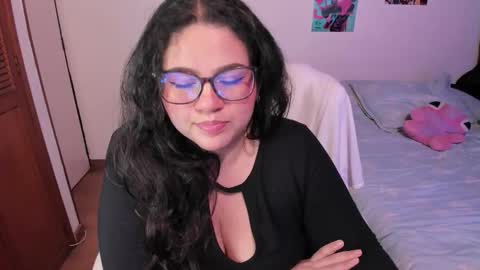 Snapshot of im_meii chatting on January 15, 2026, 1:54 am mei mei uwu online show from January 15, 2026, 1:54 am