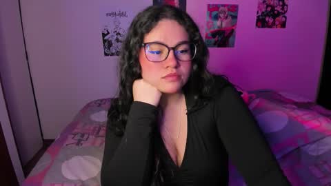 Snapshot of im_meii chatting on February 8, 2026, 2:59 am mei mei uwu online show from February 8, 2026, 2:59 am