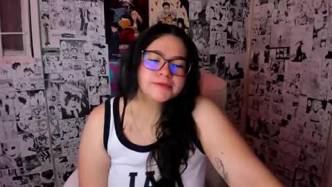 Snapshot of im_meii chatting on March 8, 2026, 9:51 pm mei mei uwu online show from March 8, 2026, 9:51 pm