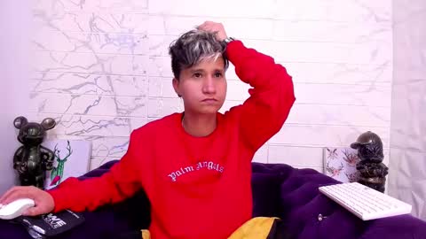 im_milan_rs online show from February 1, 2025, 7:26 am