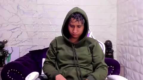 im_milan_rs online show from February 6, 2025, 12:43 am