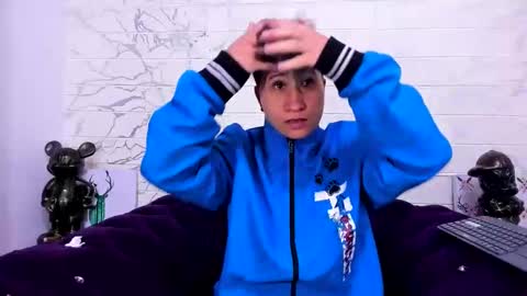 im_milan_rs online show from February 15, 2025, 7:06 am