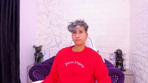 im_milan_rs online show from February 19, 2025, 12:25 am