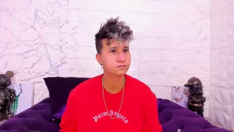 im_milan_rs online show from February 19, 2025, 6:44 am