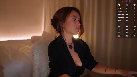 Snapshot of im_milla chatting on February 6, 2025, 11:10 am Milla online show from February 6, 2025, 11:10 am