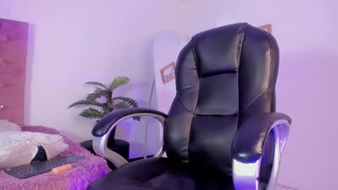 Snapshot of im_ralff chatting on March 6, 2026, 8:27 pm RALF online show from March 6, 2026, 8:27 pm