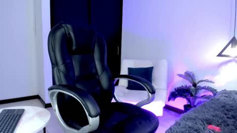 RALF online show from May 25, 2026, 4:07 am