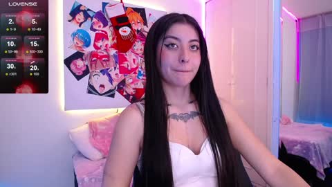 Snapshot of im_rosse_ chatting on December 17, 2024, 8:43 pm Jade Rosse online show from December 17, 2024, 8:43 pm