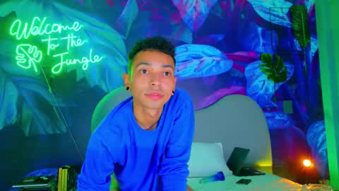 Tavo online show from January 13, 2026, 9:53 pm