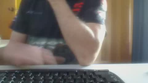 Aussie Guy online show from January 5, 2026, 10:35 pm