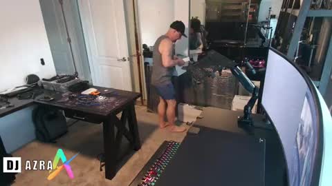 DJ Azra online show from March 3, 2025, 1:21 am