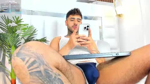 Felipe Ferrer online show from December 4, 2025, 8:50 pm