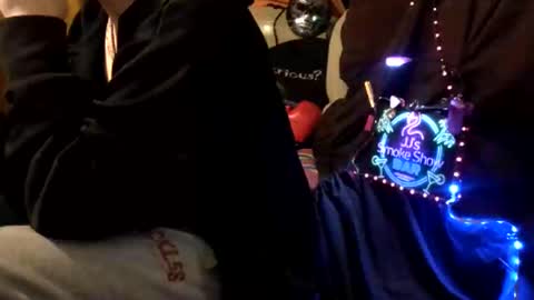 Snapshot of imglorious1 chatting on February 19, 2025, 5:05 am JJ online show from February 19, 2025, 5:05 am