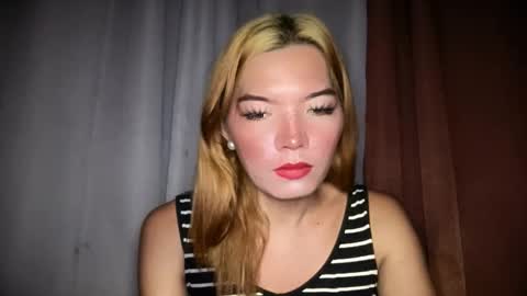 Snapshot of imjustasluttyintownxxx chatting on March 11, 2026, 4:18 am Mika online show from March 11, 2026, 4:18 am