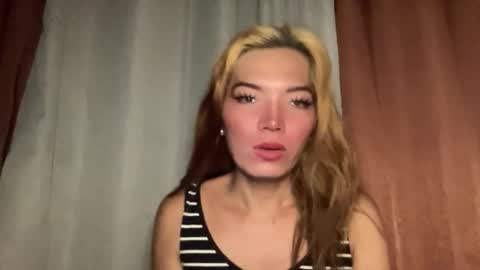 Snapshot of imjustasluttyintownxxx chatting on March 17, 2026, 7:12 am Mika online show from March 17, 2026, 7:12 am