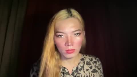 Snapshot of imjustasluttyintownxxx chatting on March 18, 2026, 7:33 am Mika online show from March 18, 2026, 7:33 am