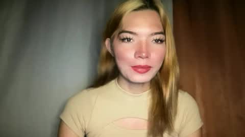 Snapshot of imjustasluttyintownxxx chatting on March 30, 2026, 9:32 am Mika online show from March 30, 2026, 9:32 am