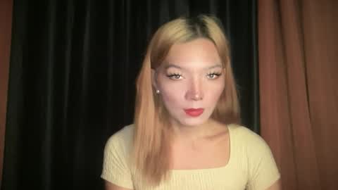 Snapshot of imjustasluttyintownxxx chatting on April 12, 2026, 6:29 am Mika online show from April 12, 2026, 6:29 am