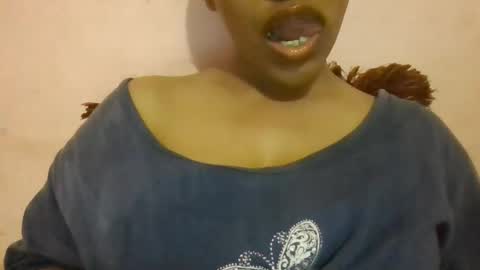 Snapshot of imlovelyrose chatting on March 4, 2025, 5:34 pm ROSE online show from March 4, 2025, 5:34 pm