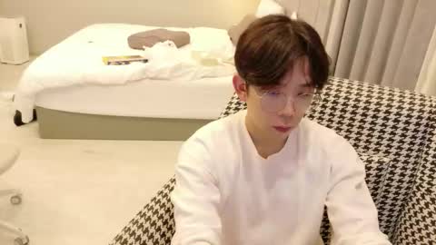 Snapshot of imlowerlife chatting on November 24, 2025, 2:17 pm imlowerlife online show from November 24, 2025, 2:17 pm