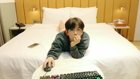 Snapshot of imlowerlife chatting on November 26, 2025, 3:02 pm imlowerlife online show from November 26, 2025, 3:02 pm