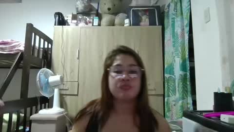 Snapshot of immaculate02 chatting on December 15, 2024, 7:46 am Immaculate02 online show from December 15, 2024, 7:46 am