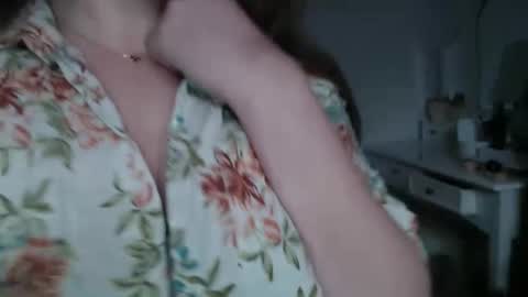 Snapshot of immouss chatting on February 3, 2026, 9:31 pm Pola online show from February 3, 2026, 9:31 pm