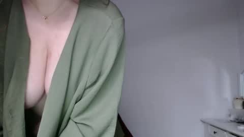 Snapshot of immouss chatting on February 9, 2026, 10:14 pm Pola online show from February 9, 2026, 10:14 pm