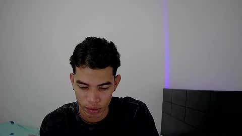 imnero_s online show from March 8, 2025, 5:28 am