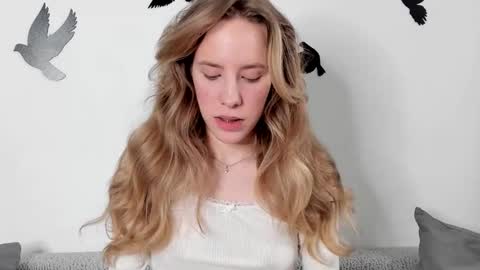 Snapshot of imogensy chatting on January 25, 2025, 4:23 am my name Imo Fansly online show from January 25, 2025, 4:23 am