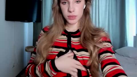 Snapshot of imogensy chatting on February 14, 2025, 5:41 am my name Imo Fansly online show from February 14, 2025, 5:41 am