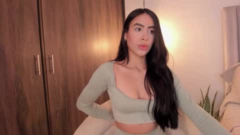 sarah online show from October 23, 2025, 10:41 pm