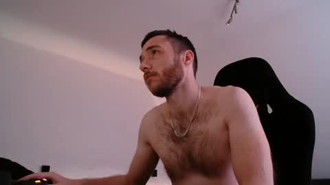 Snapshot of imsexyandiknowit89 chatting on October 31, 2025, 1:17 am Flummi online show from October 31, 2025, 1:17 am