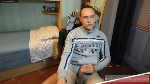 Simo online show from May 17, 2026, 10:06 pm