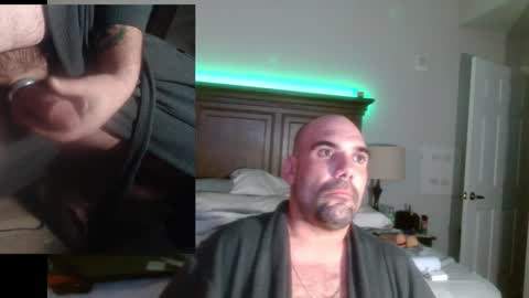 Snapshot of imthatfnguy chatting on December 29, 2024, 6:45 am I use to be imeverythingandnothing online show from December 29, 2024, 6:45 am