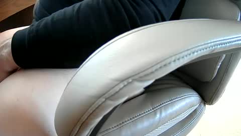 Snapshot of imyobes chatting on March 7, 2025, 4:00 pm imyobes online show from March 7, 2025, 4:00 pm