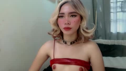 Snapshot of imyourfelicious chatting on September 27, 2025, 8:19 am hi its me pearl online show from September 27, 2025, 8:19 am