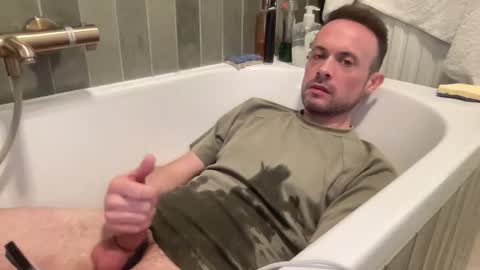 Snapshot of inakxit3 chatting on March 5, 2026, 7:37 am inakxit3 online show from March 5, 2026, 7:37 am